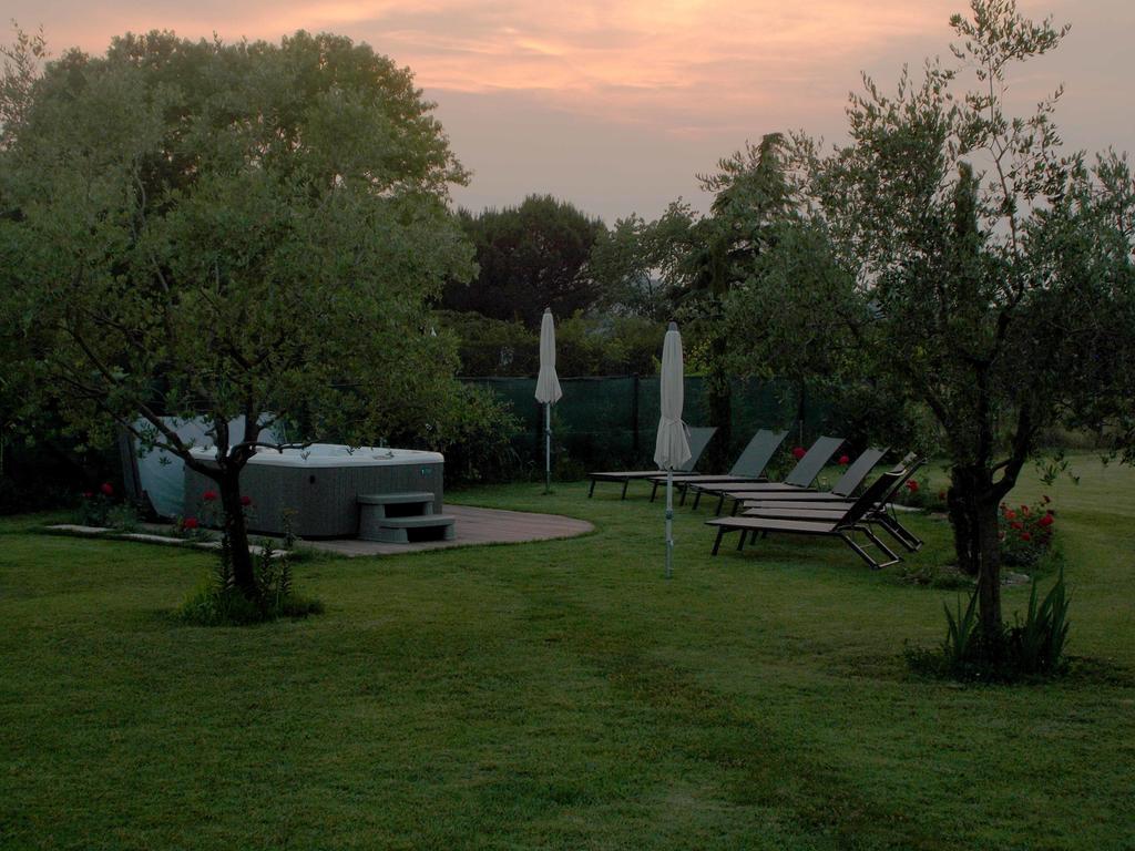 Agriturismo Al Tralcio Valeggio sul Mincio Exterior foto