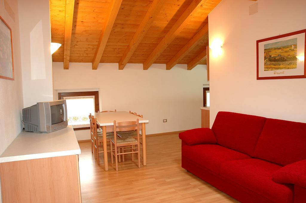 Agriturismo Al Tralcio Valeggio sul Mincio Habitación foto